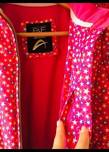 F&F F&F kar montu