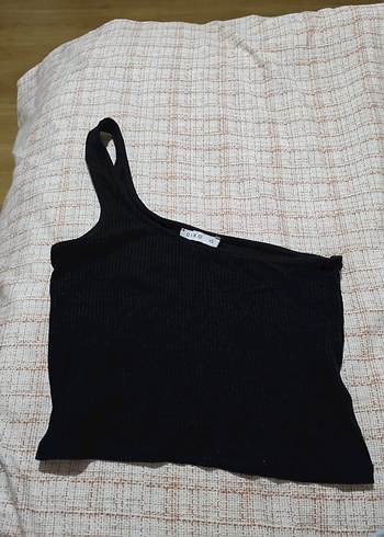 Tek Omuzlu Siyah Örme Crop Top