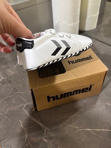 18 Beden Hummel