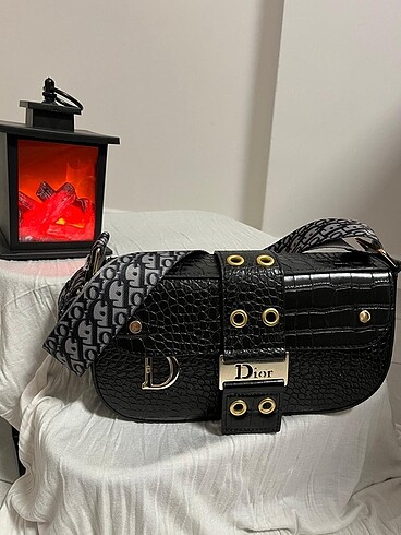 Dior model çanta