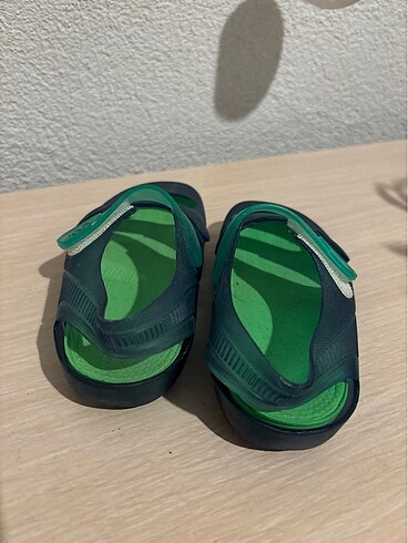25 Beden yeşil Renk İgor sandalet