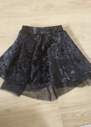 Kız Çocuk Siyah Gotik Fırfırlı Etek