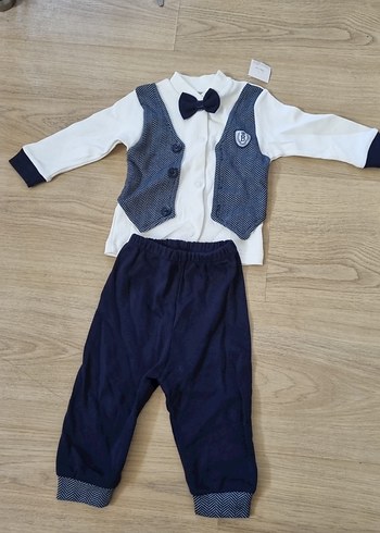 Düğmeli Gömlek ve Pantolon Bebek Takımı