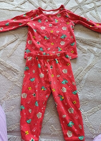 LC Waikiki YILBASI PIJAMA TAKIMI