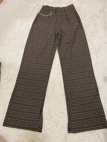 Bershka Geniş paça pantolon