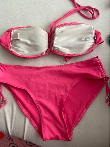 Diğer Bikini takımı