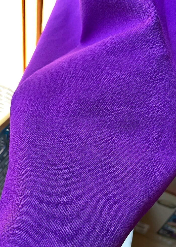 Tok kumaşlı mor abiye - Görsel 5