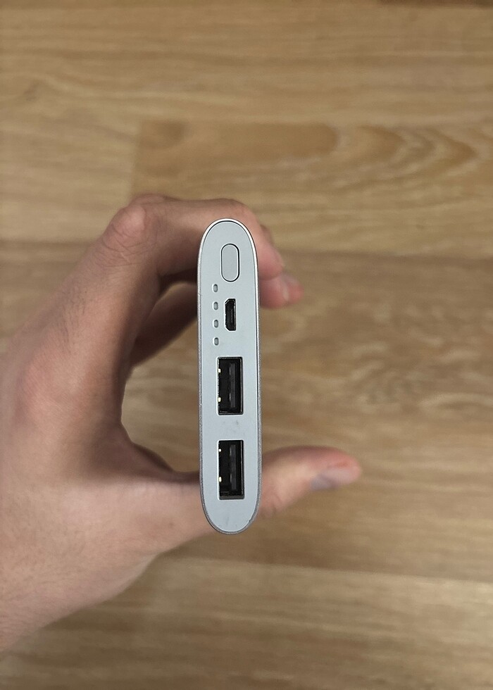 Samsung 10000 Mah Powerbank - Görsel 3