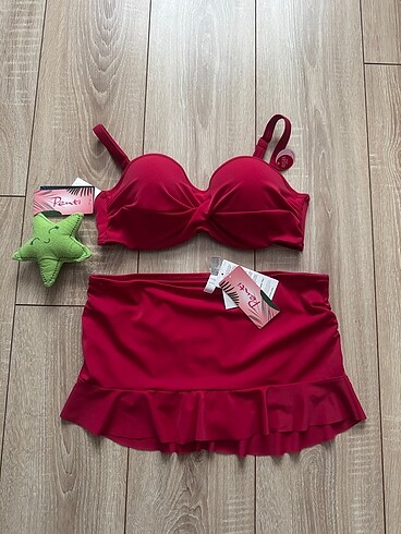 Etekli bikini takım