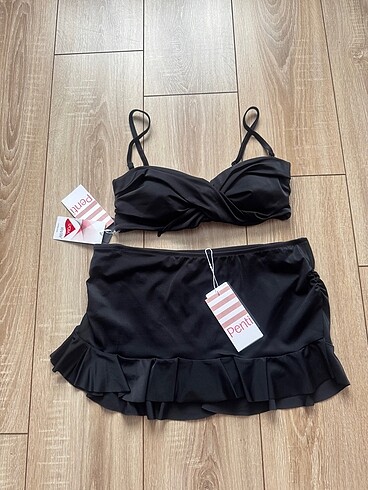 xl Beden siyah Renk Etekli bikini takım