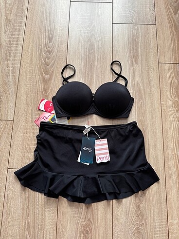 l Beden Etekli bikini takım