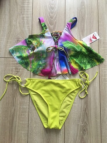 l Beden yeşil Renk Bikini takım
