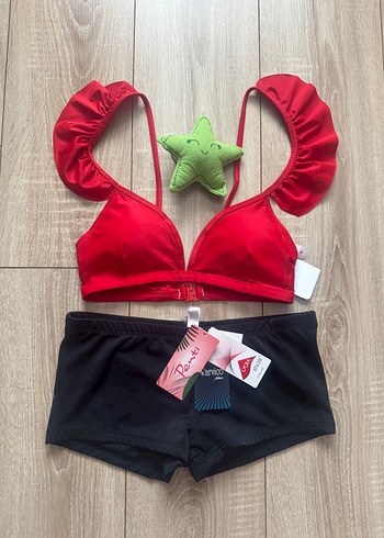 Şortlu bikini takım