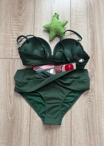m Beden Penti Yeşil Mini Bikini Takımı