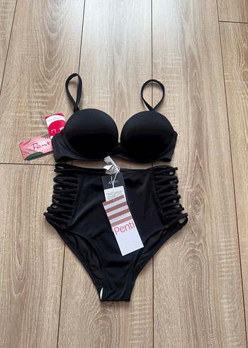 l Beden Penti Siyah Mini Strappy Bikini Takımı