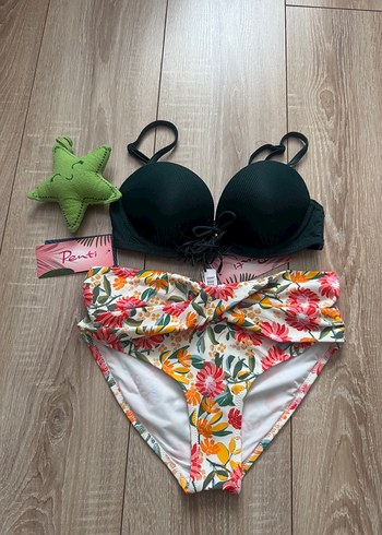 s Beden Çiçek Desenli Penti Bikini Altı