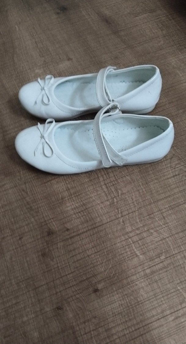 Kız Çocuk Beyaz Fiyonk Detaylı Babet - Görsel 2