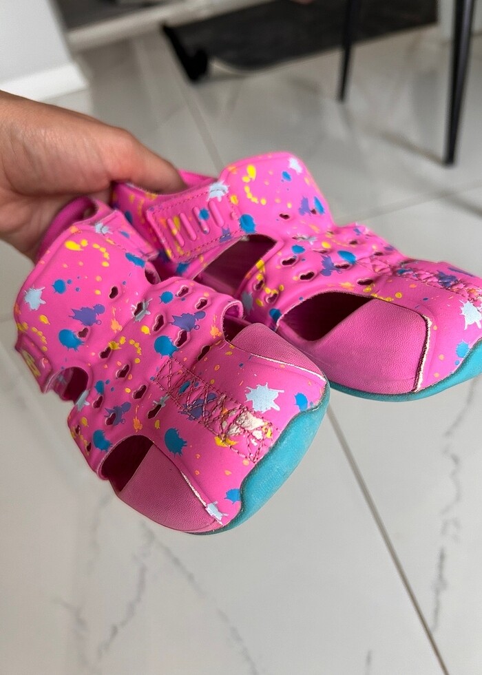 Skechers çocuk sandalet - Görsel 2