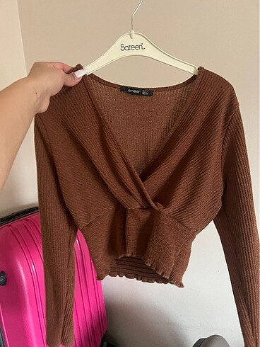 crop top