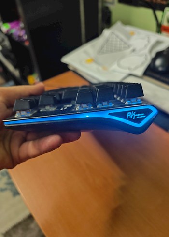 Royal Kludge G87 Red Switch Kablosuz TKL Klavye - Görsel 8