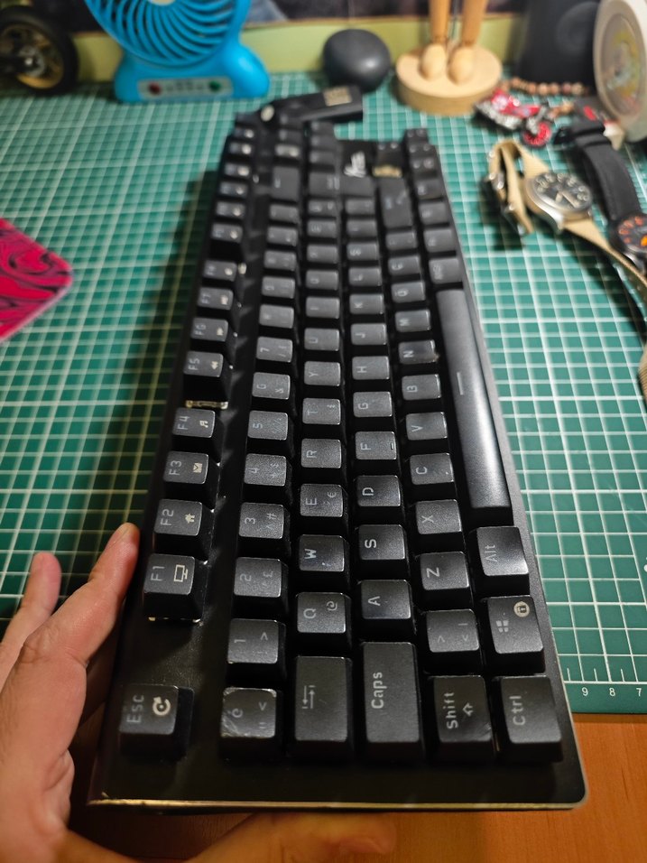 Royal Kludge G87 Red Switch Kablosuz TKL Klavye - Görsel 3