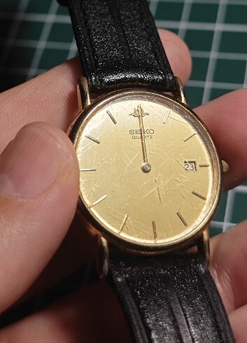 Seiko Quarts 5Y39 Altın Rengi 1988 Saat
