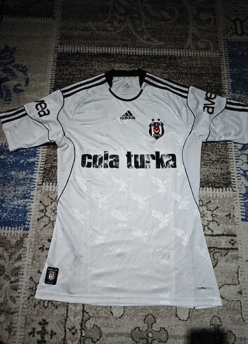 Adidas Beşiktaş 2010-2011 Sezon Forma