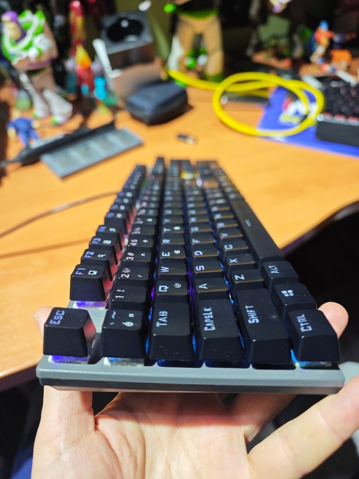 Hadron G507 Blue Switc RGB Oyuncu Klavye - Görsel 2