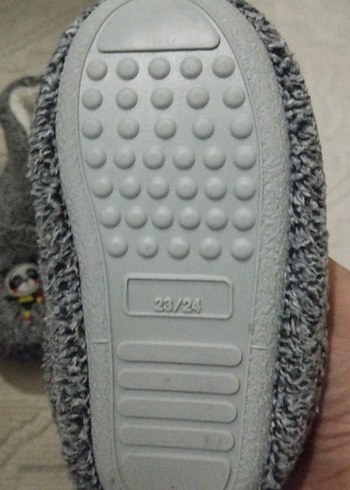 Kız Çocuk Gri Örgü Nakışlı Sıcak Ev Terliği - Görsel 2