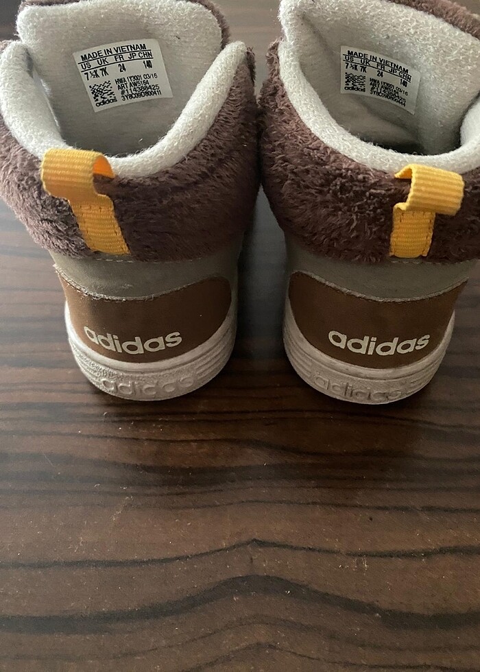 Adidas bot - Görsel 3