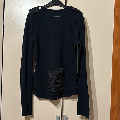 Burberry tshirt