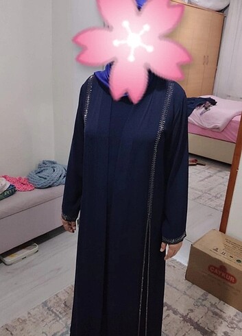 Lacivert abayalı takım