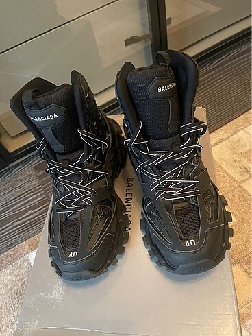 Balenciaga Balenciaga track