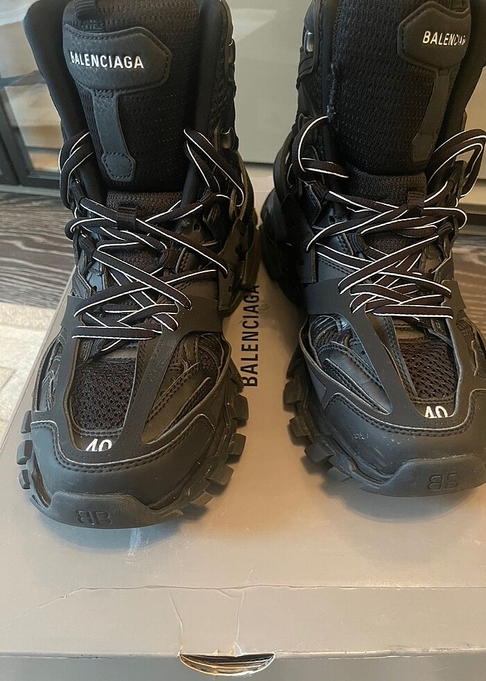 Balenciaga track - Görsel 3