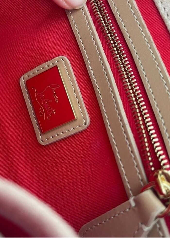 Louboutin portföy - Görsel 4