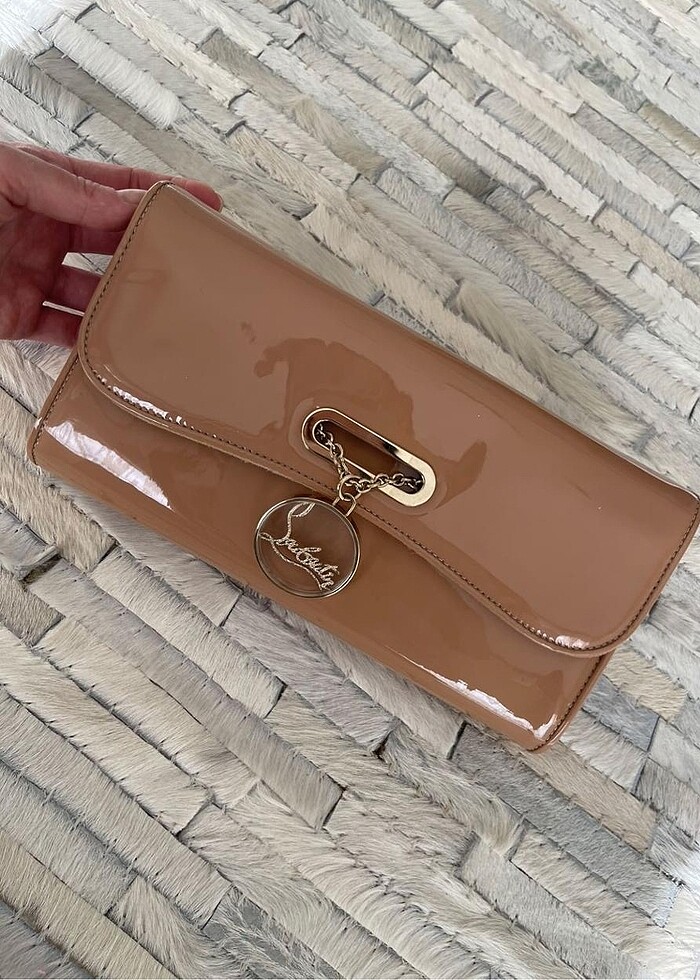 Louboutin portföy - Görsel 2