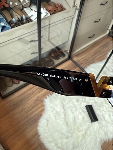 Valentino güneş gözlüğü - Görsel 5
