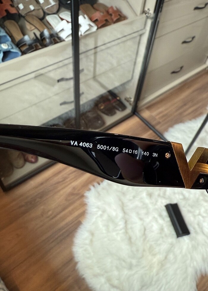 Valentino güneş gözlüğü - Görsel 5