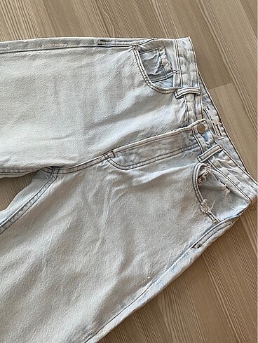 stradivarius mom jean