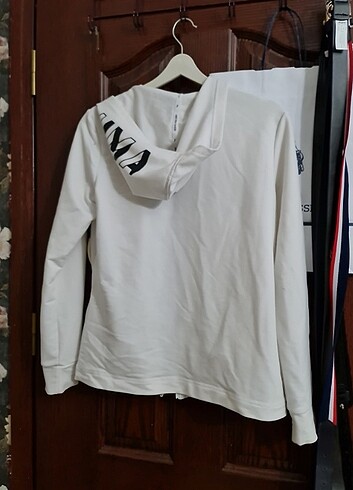 Puma sweatshirt