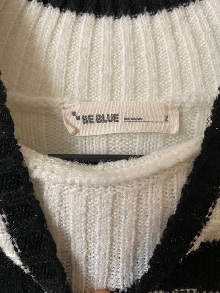 Çizgili Boğazlı Triko Kadın Kazak - Görsel 3