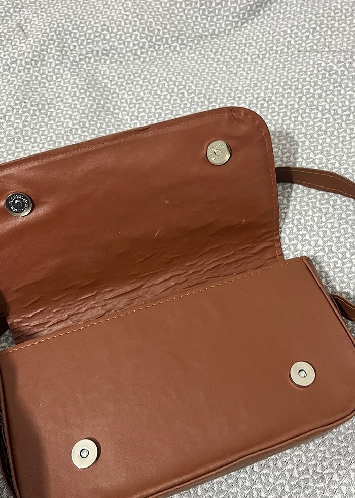 Kahverengi kol çantası - Görsel 3