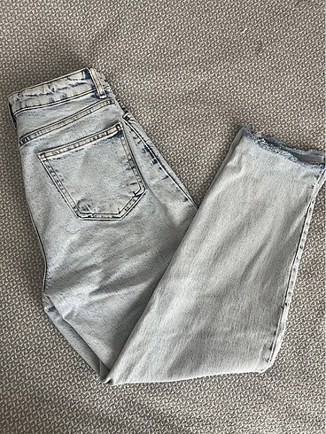 38 Beden mavi Renk Trendyolmilla yüksek bel açık mavi straight jean