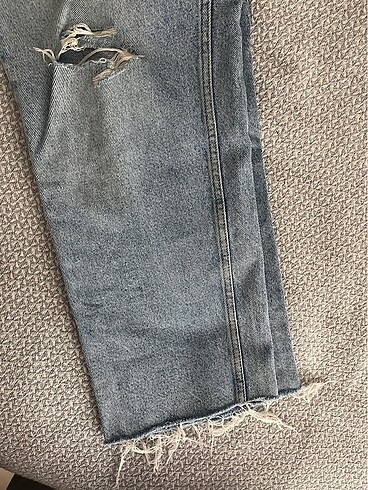 40 Beden Pull&Bear yırtık paça beli lastikli yüksek bel esnek jean