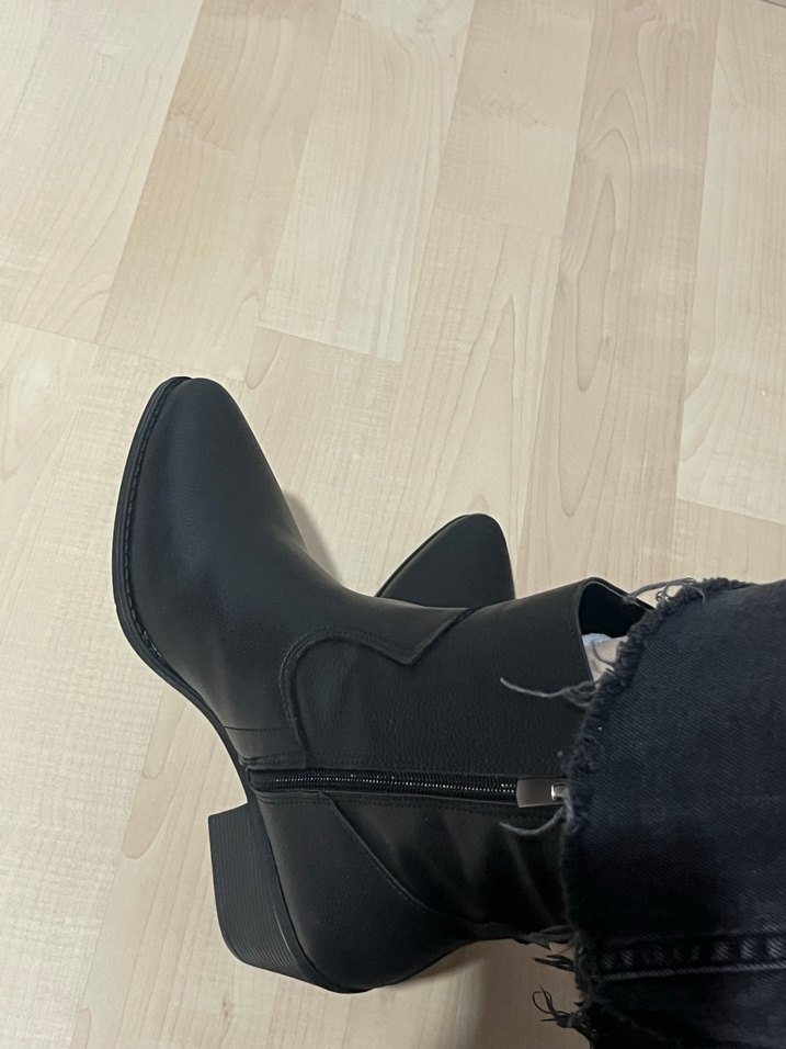 Kadın Siyah suni deri kısa topuklu kovboy bot - Görsel 3