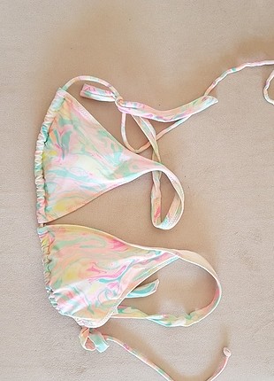 Bikini ust