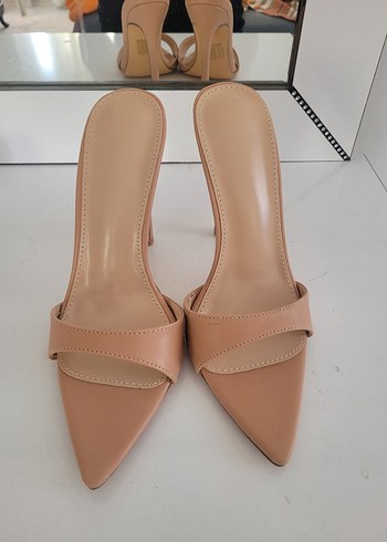 Bej Stiletto Topuklu Kadın Akşam terliği