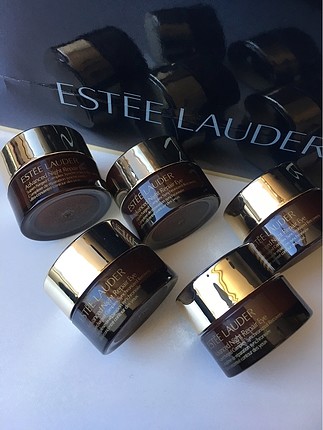 Estee Lauder Advanced night göz kremi