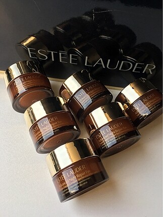 Estee Lauder göz kremi
