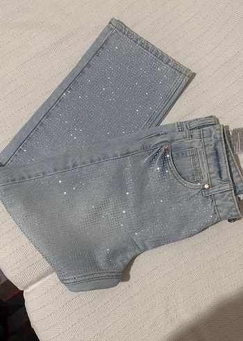 Bershka Tasli Pantolon